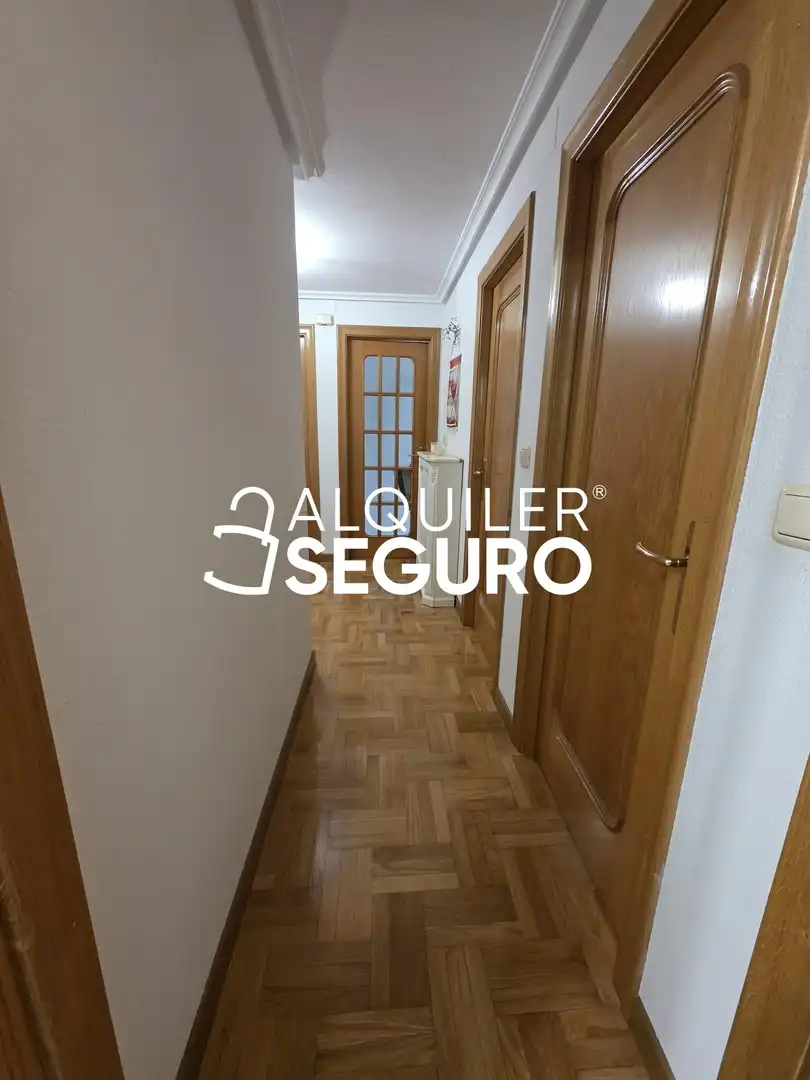 Piso de alquiler en Burgos con Calefacción y Amueblado