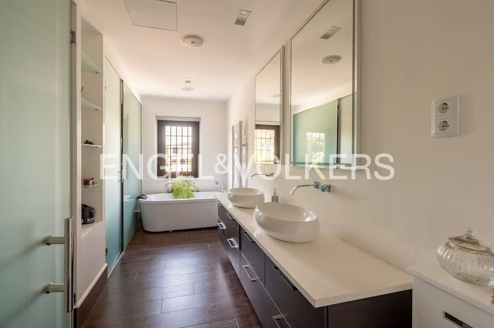 Baño de Casa o chalet en venta en Villaviciosa de Odón con Aire acondicionado, Calefacción y Jardín privado