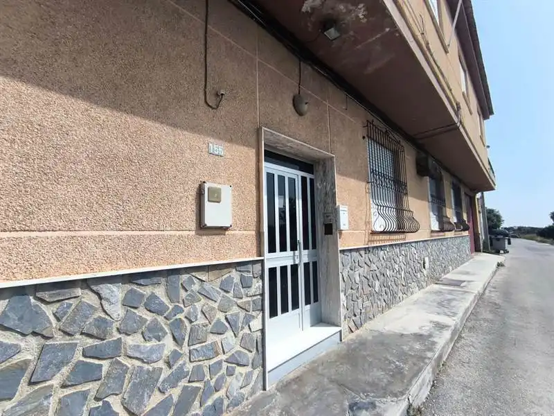 Vista exterior de Casa adosada en venta en Murcia