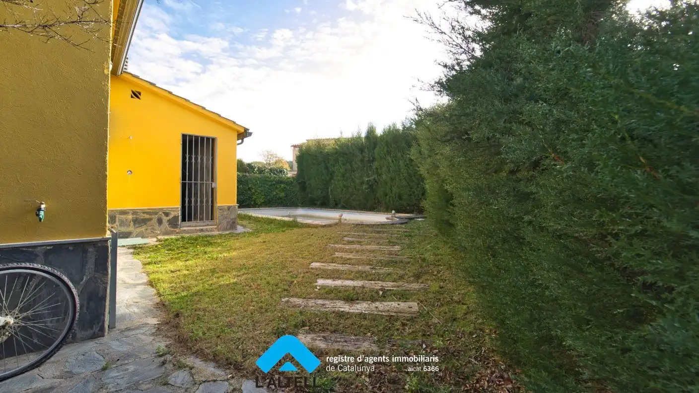 Garden of Houses for sale in L'Ametlla del Vallès  with Air Conditioner, Heating and Private garden