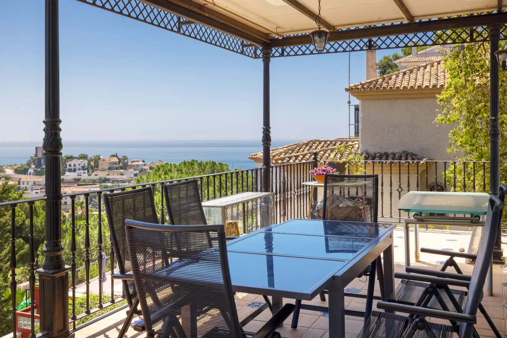Terrasse von Haus oder Chalet zum Verkauf in Málaga mit Klimaanlage, Heizung und Privatgarten
