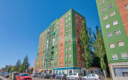 Exterior view of Flat for sale in Salamanca Capital