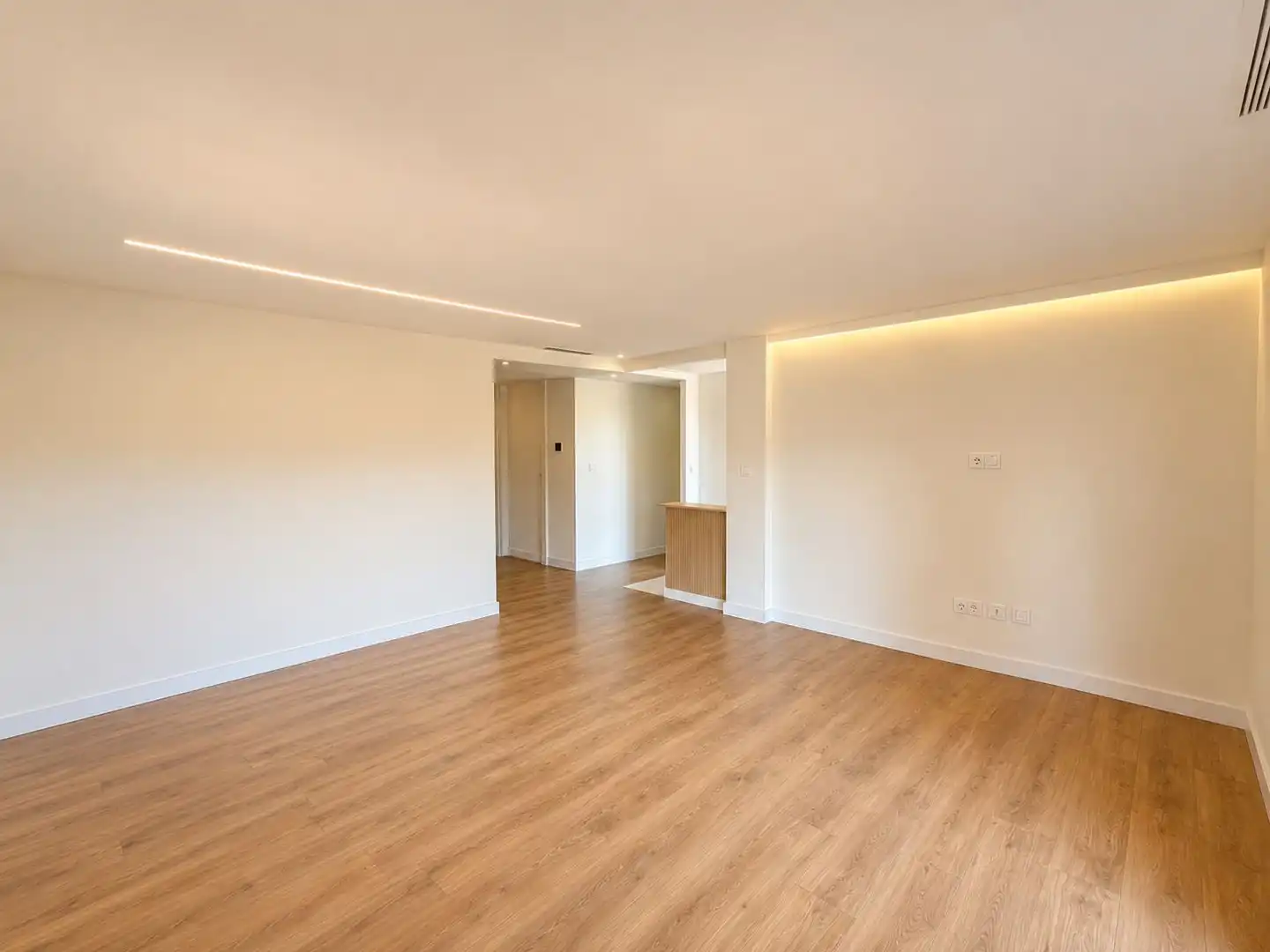 Attic for sale in Aspe  with Air Conditioner, Terrace and Storage room