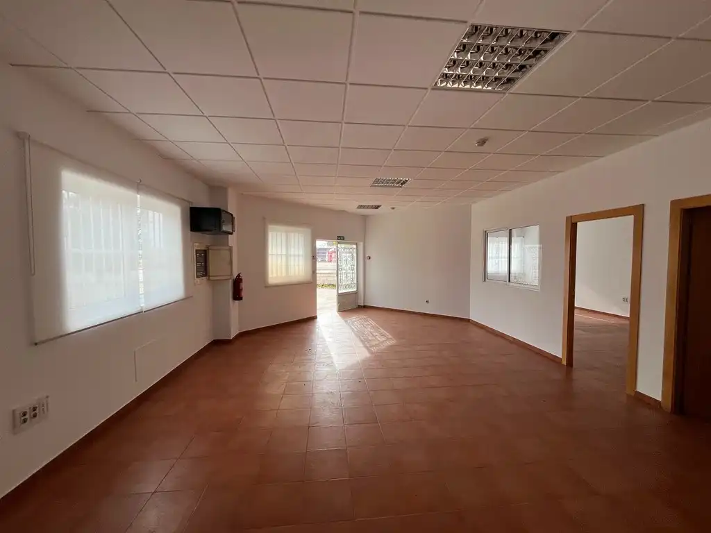 Industrial buildings for rent in Albacete  with Alarm