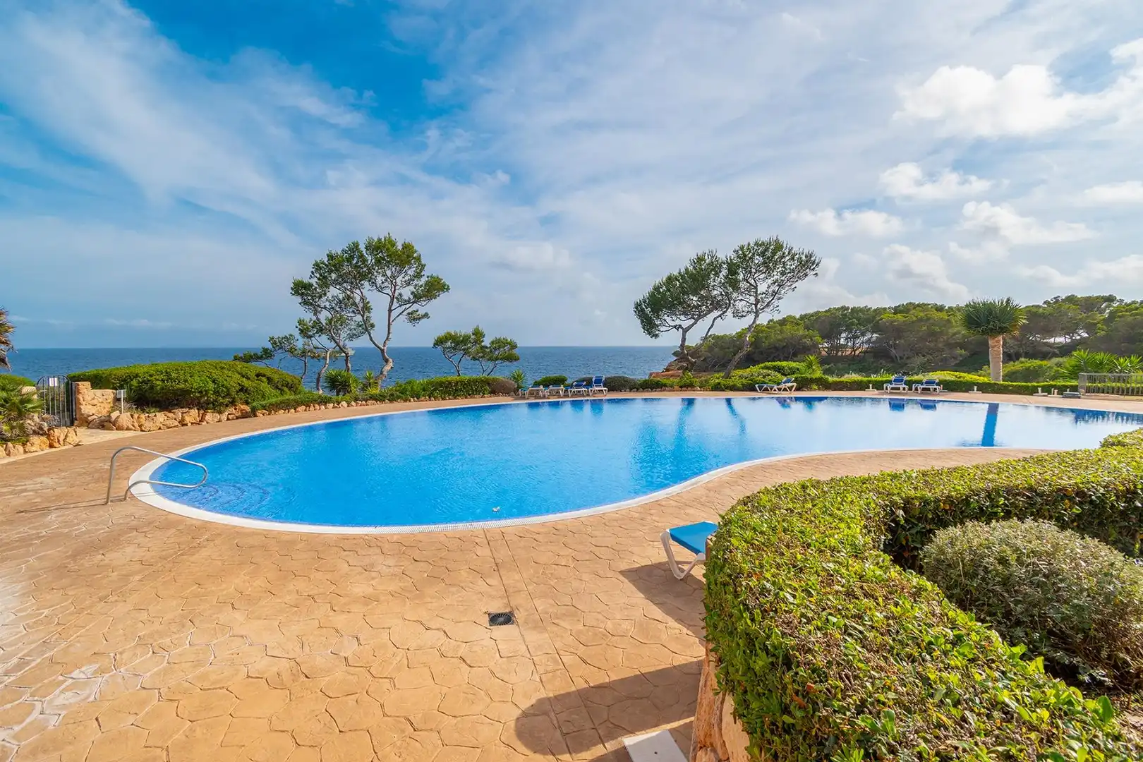 Piscina de Piso en venta en Llucmajor con Aire acondicionado, Jardín privado y Terraza