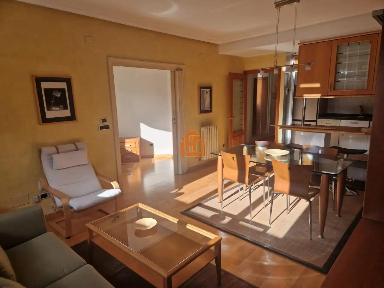 Living room of Apartments for rent in León Capital   with Heating, Parquet flooring and Storage room