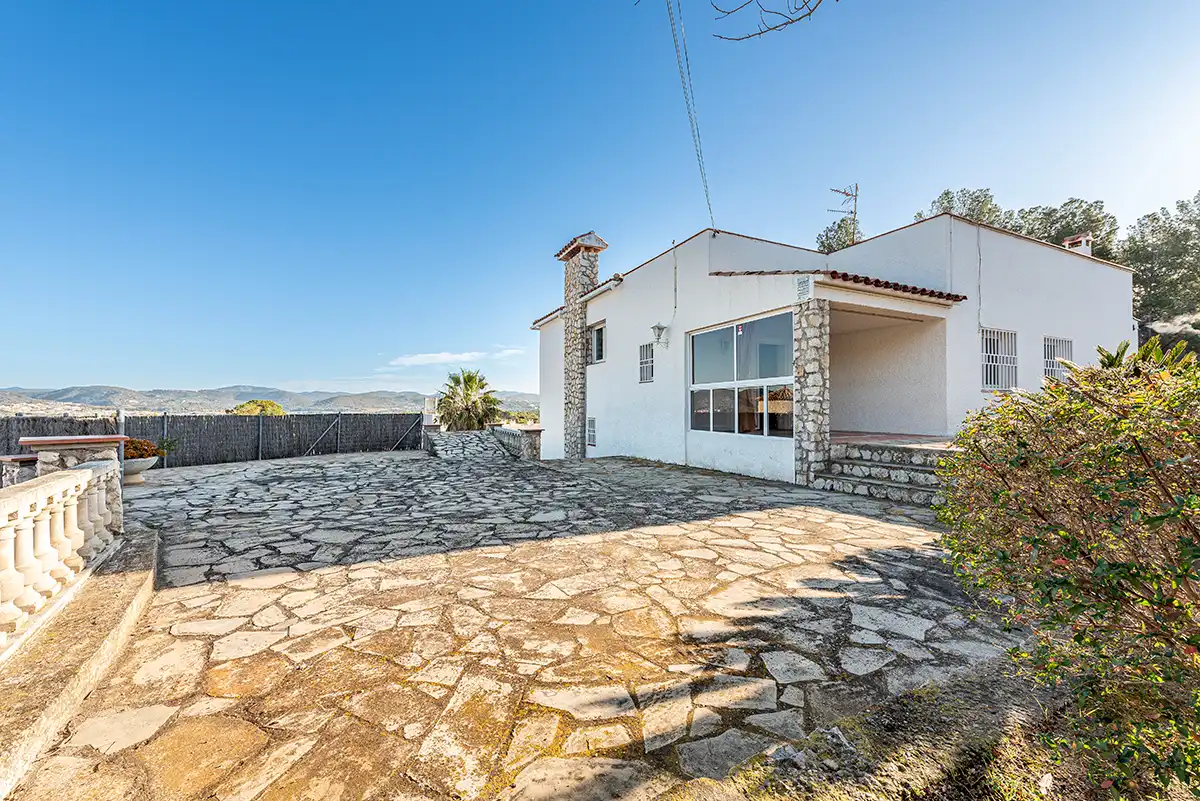 Exterior view of Houses for sale in Sant Pere de Ribes  with Heating, Terrace and Swimming Pool