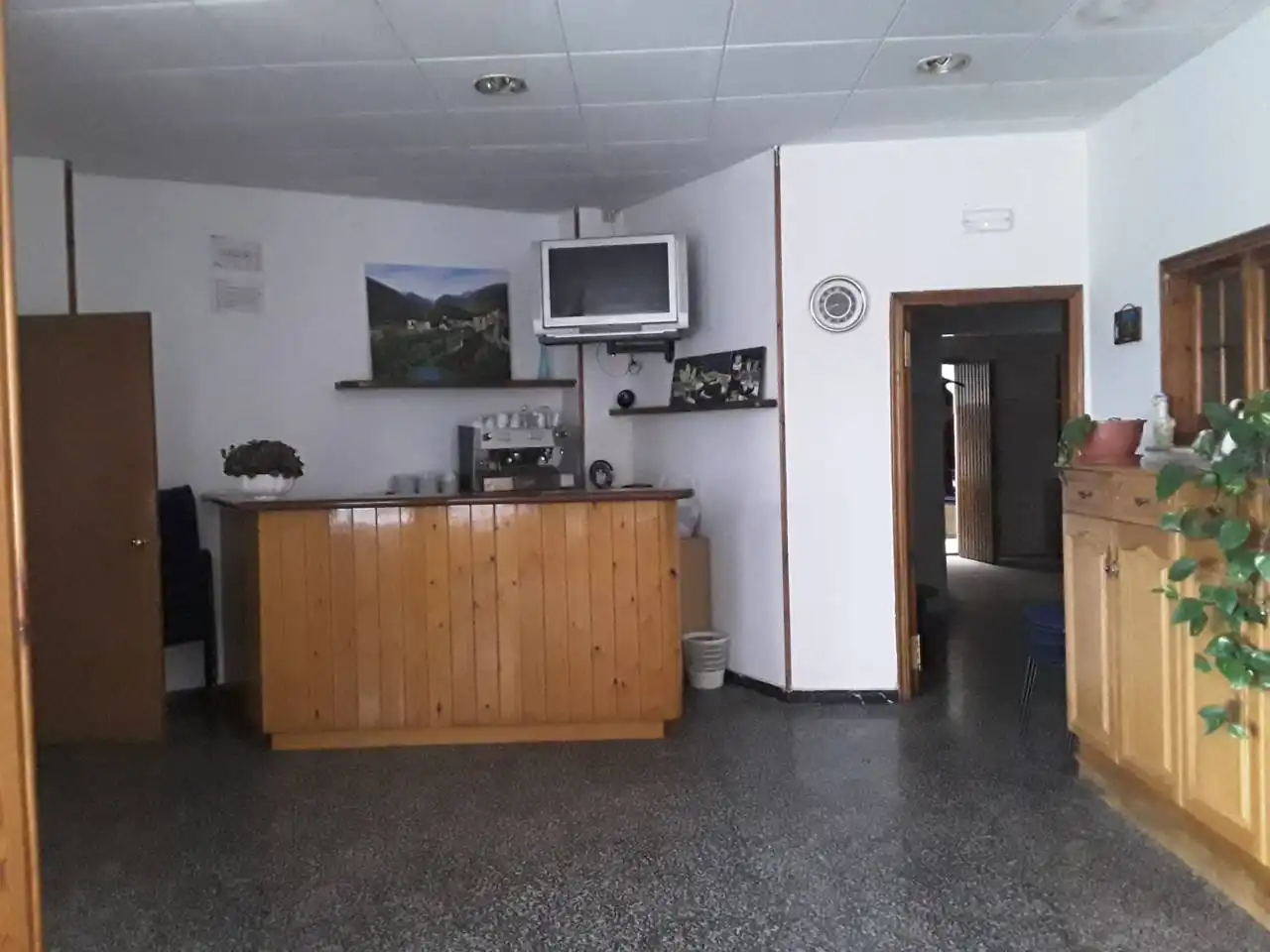 Gewerbefläche zum Verkauf in Berga, imagen 3