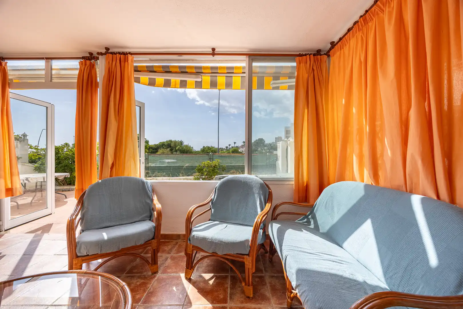 Habitación de Apartamento en venta en Villajoyosa / La Vila Joiosa con Piscina, Amueblado y Piscina comunitaria