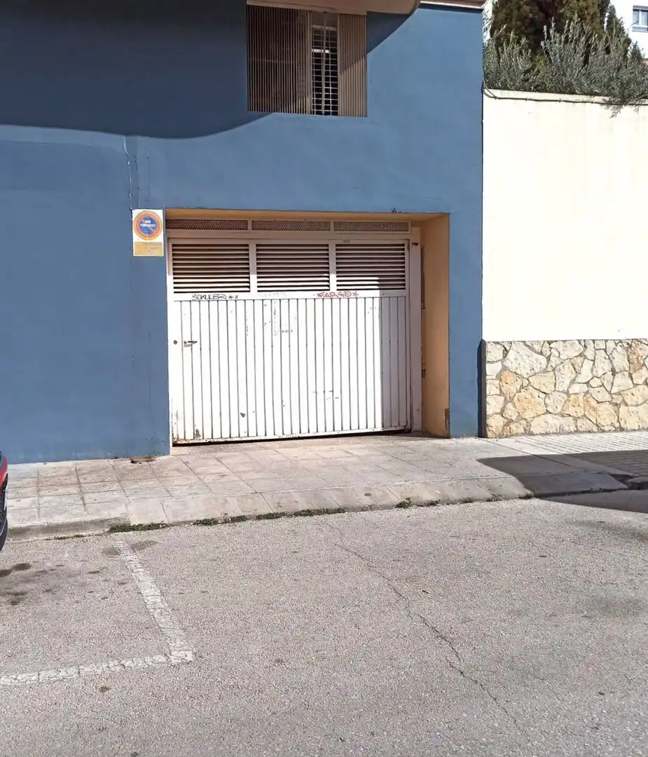 Parkplatz zum Verkauf in Calle de Villajoyosa 8