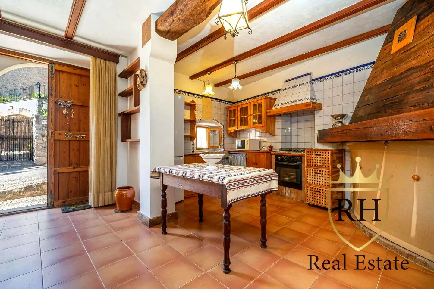 Cocina de Casa o chalet en venta en Selva con Aire acondicionado, Jardín privado y Terraza
