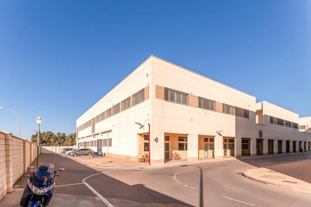Nave industrial en Venta en Parque Joyero Fase 5 Fabrica M-34 Locales, 36 en El Higuerón