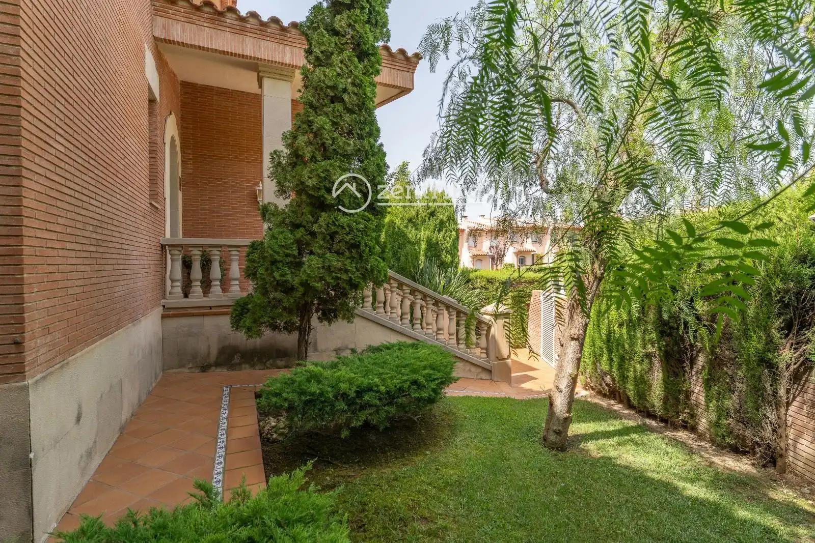 Garden of Houses for sale in Cambrils  with Air Conditioner, Heating and Storage room