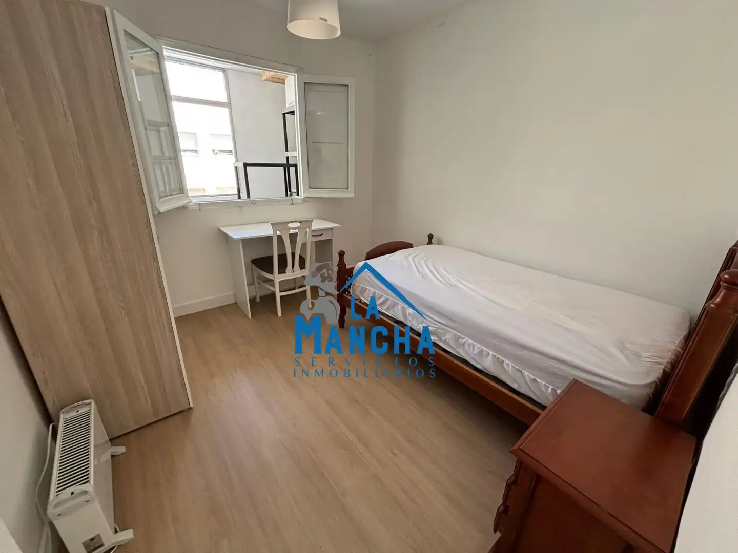 Wohnung zur Miete in Hermanos Falcó