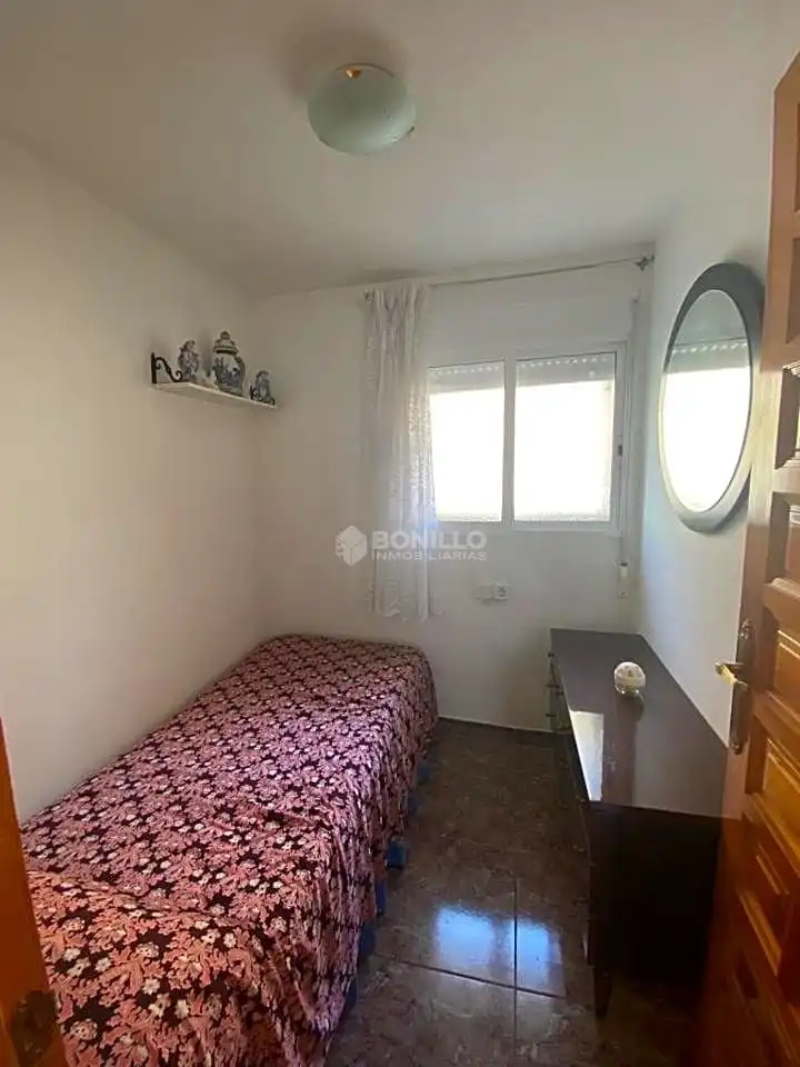 Finca rústica en venda a Calle Iglesia, Perales del Alfambra