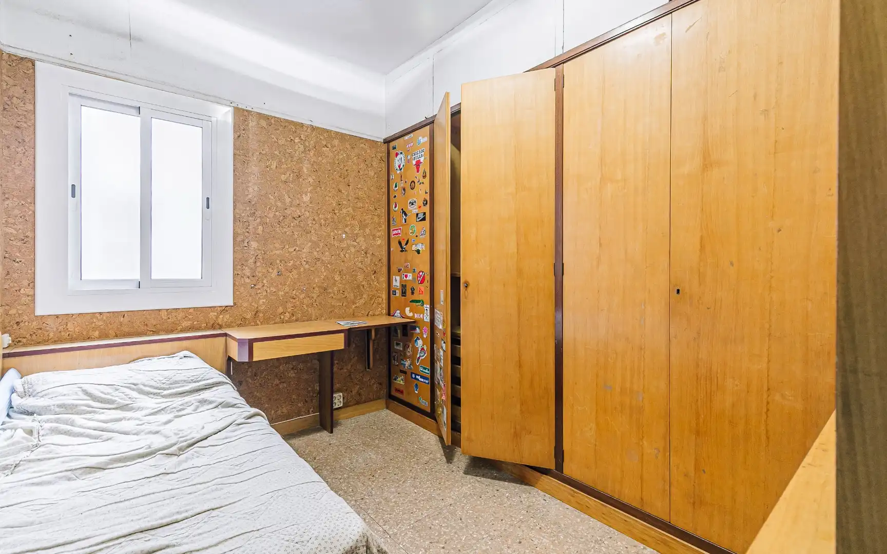 Habitación de Piso en venta en Barcelona con Aire acondicionado, Amueblado y Balcón