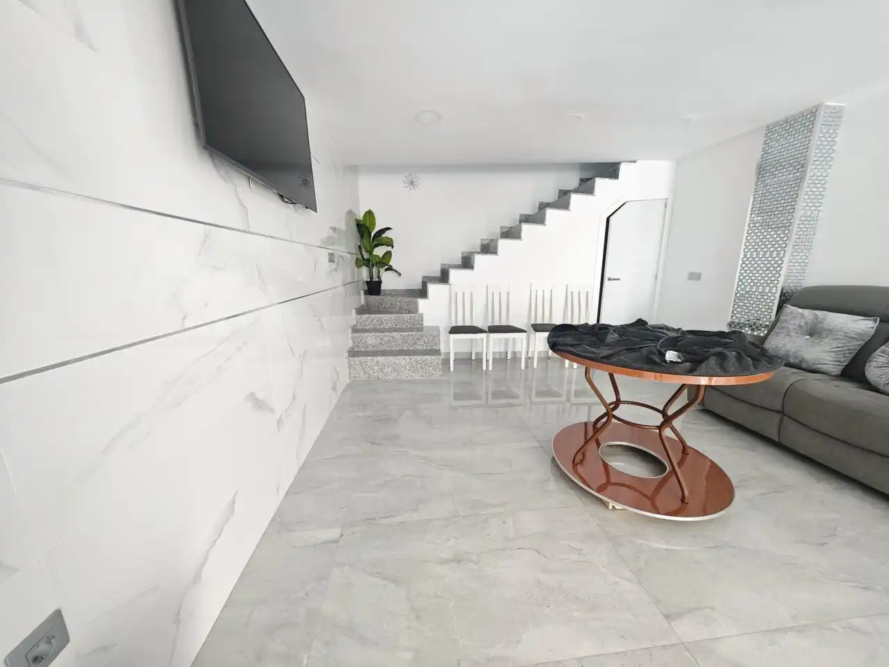 Casa en venta en Miralvalle - Av. Virgen del Puerto - La Data, imagen 4