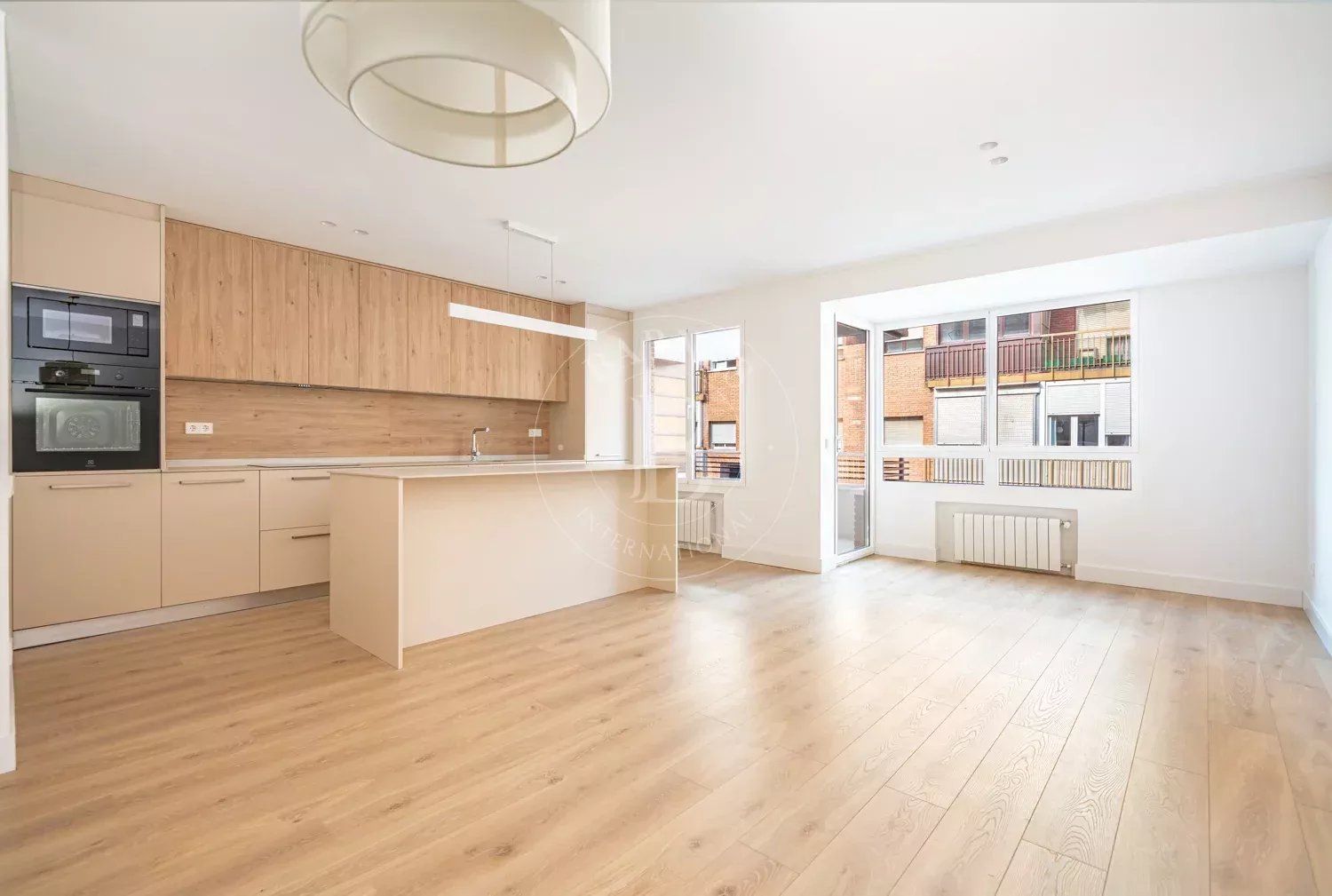 Kitchen of Flat for sale in  Madrid Capital  with Air Conditioner, Heating and Terrace