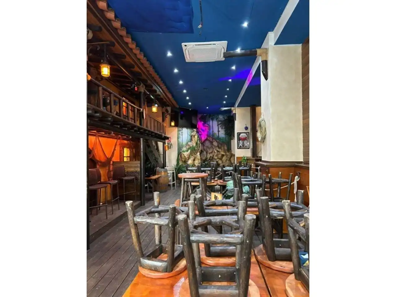 Local comercial en venda a Estepona Pueblo