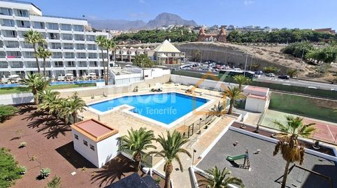 Foto 3 de Apartamento en venta en Playa de las Américas, Adeje