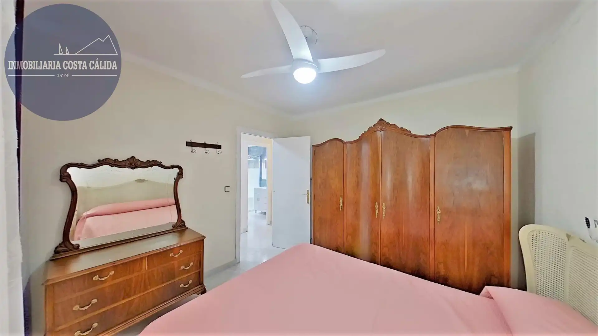 Habitación de Apartamento en venta en Águilas con Aire acondicionado, Calefacción y Trastero
