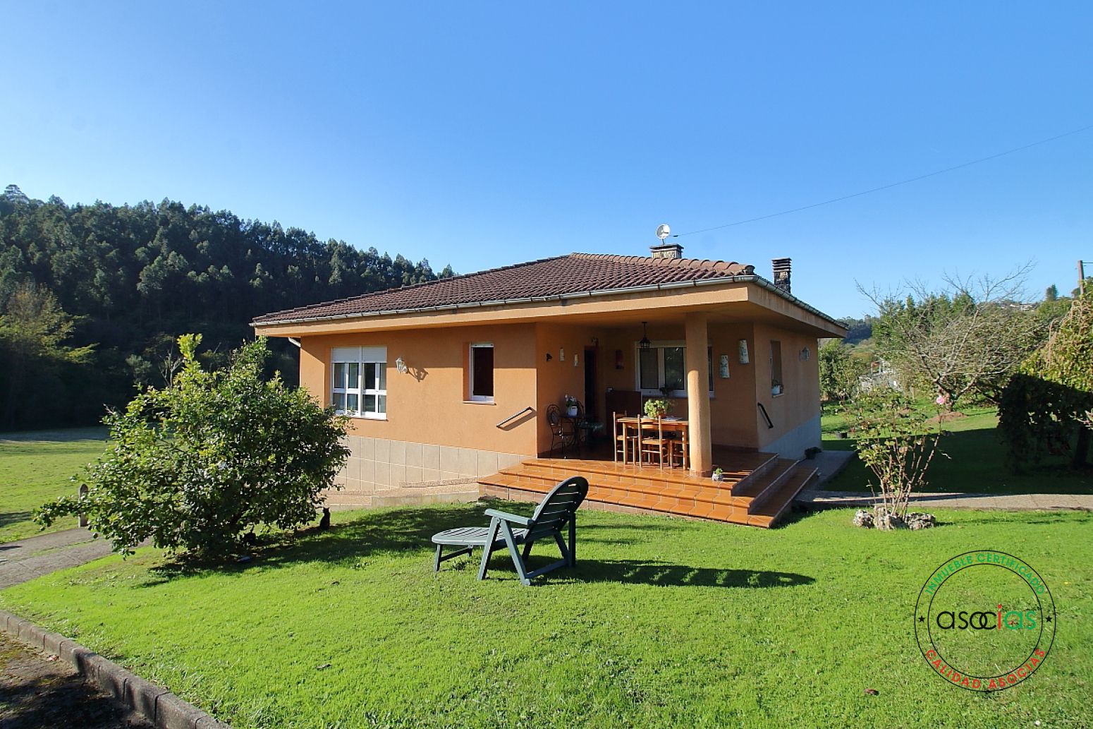 Exterior view of House or chalet for sale in Gijón   with Heating and Private garden