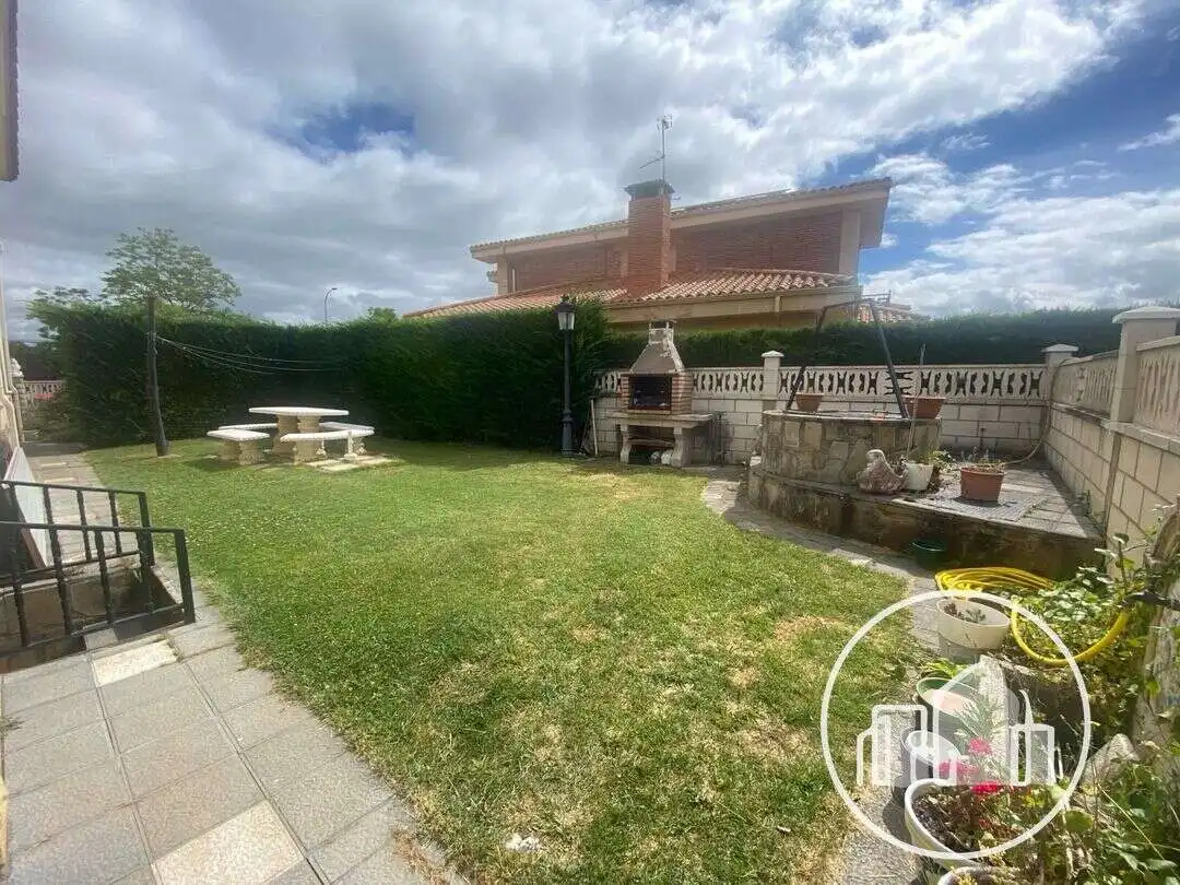 Chalet con jardín en venta en Villarcayo de Merindad de Castilla la Vieja, imagen 24