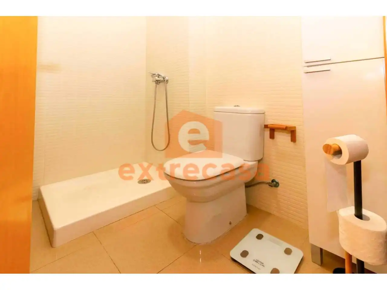 Bathroom of Apartments for sale in Badajoz  with Air Conditioner and Heating
