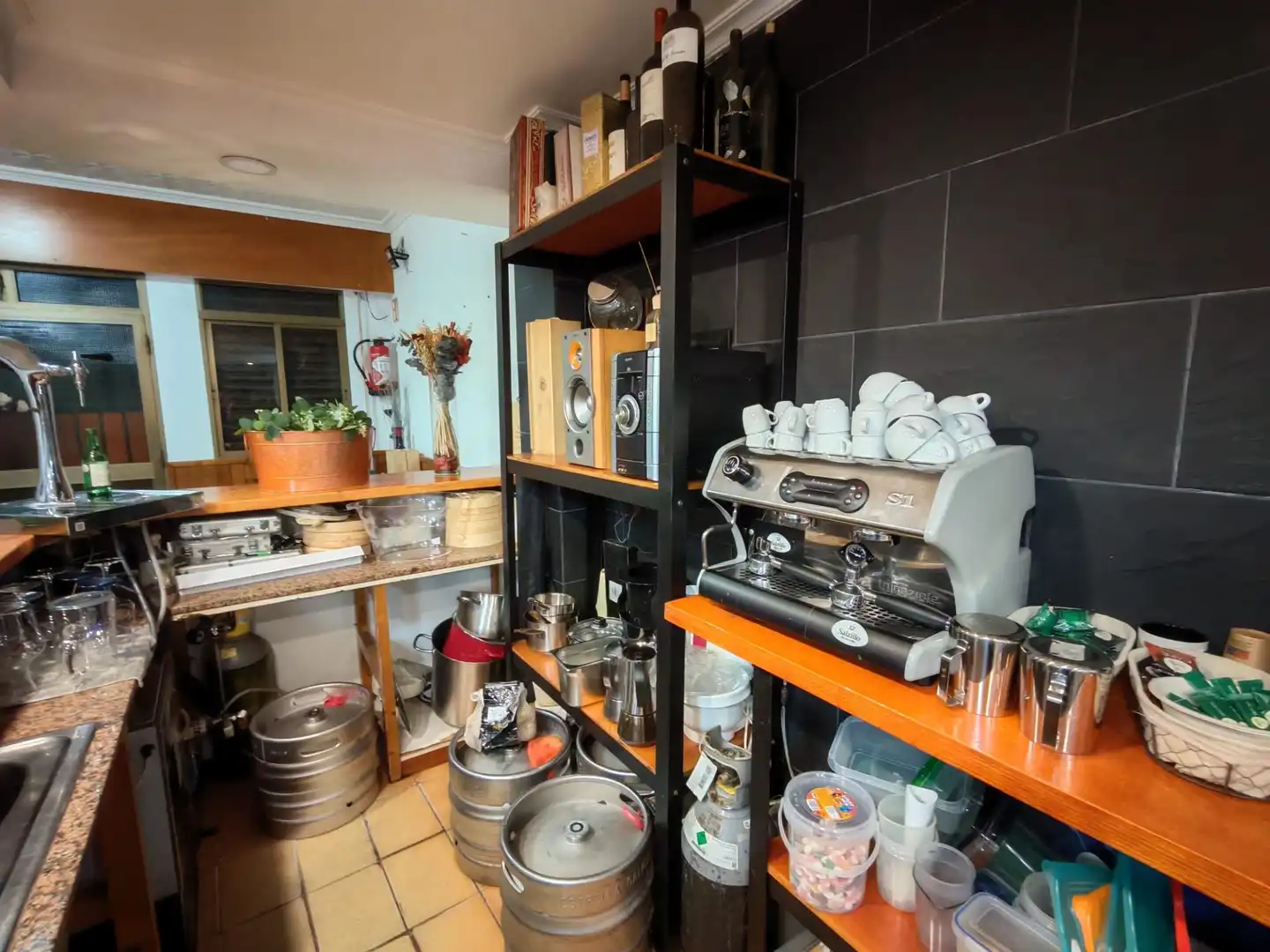 Cuina de Local de lloguer en Vigo 