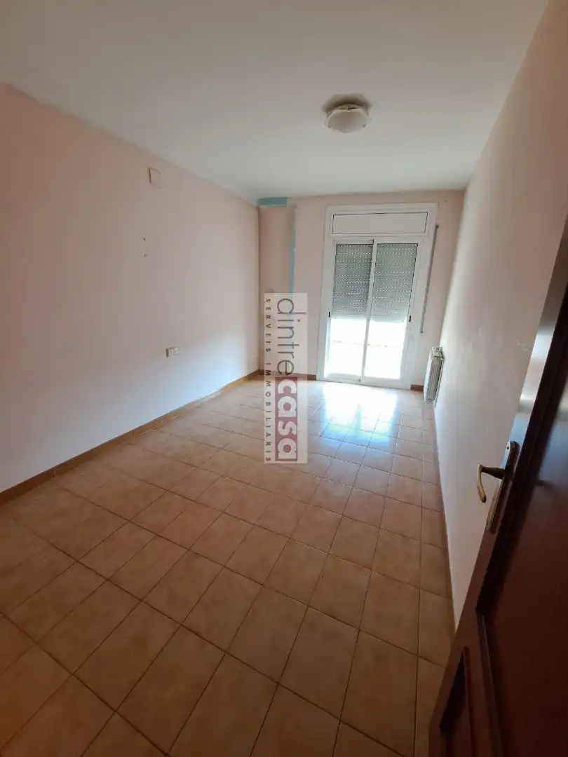 Schlafzimmer von Wohnung zum Verkauf in Tordera mit Klimaanlage, Heizung und Ofen