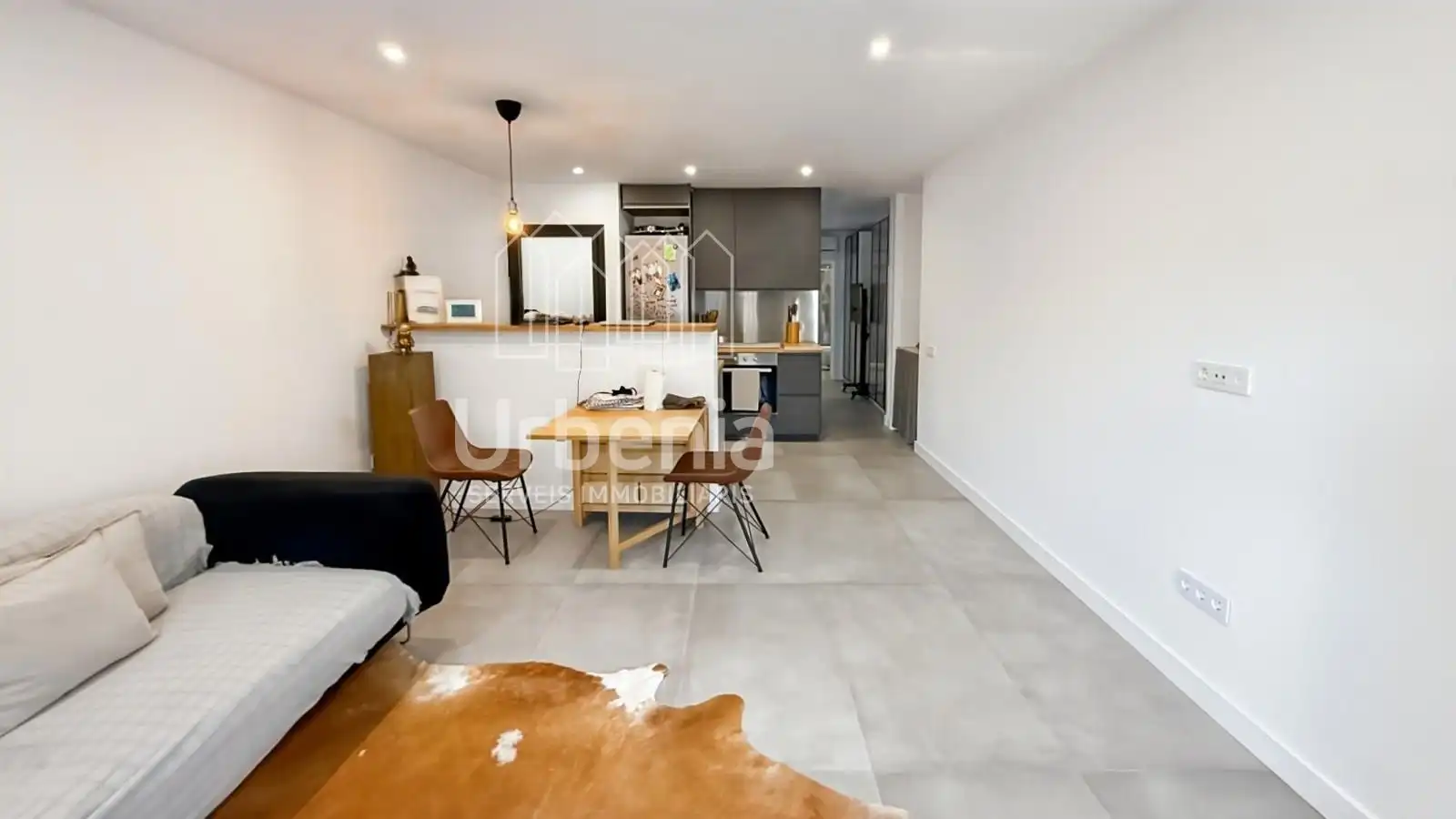 Sala de estar de Casa o chalet en venta en Premià de Dalt con Aire acondicionado, Calefacción y Terraza