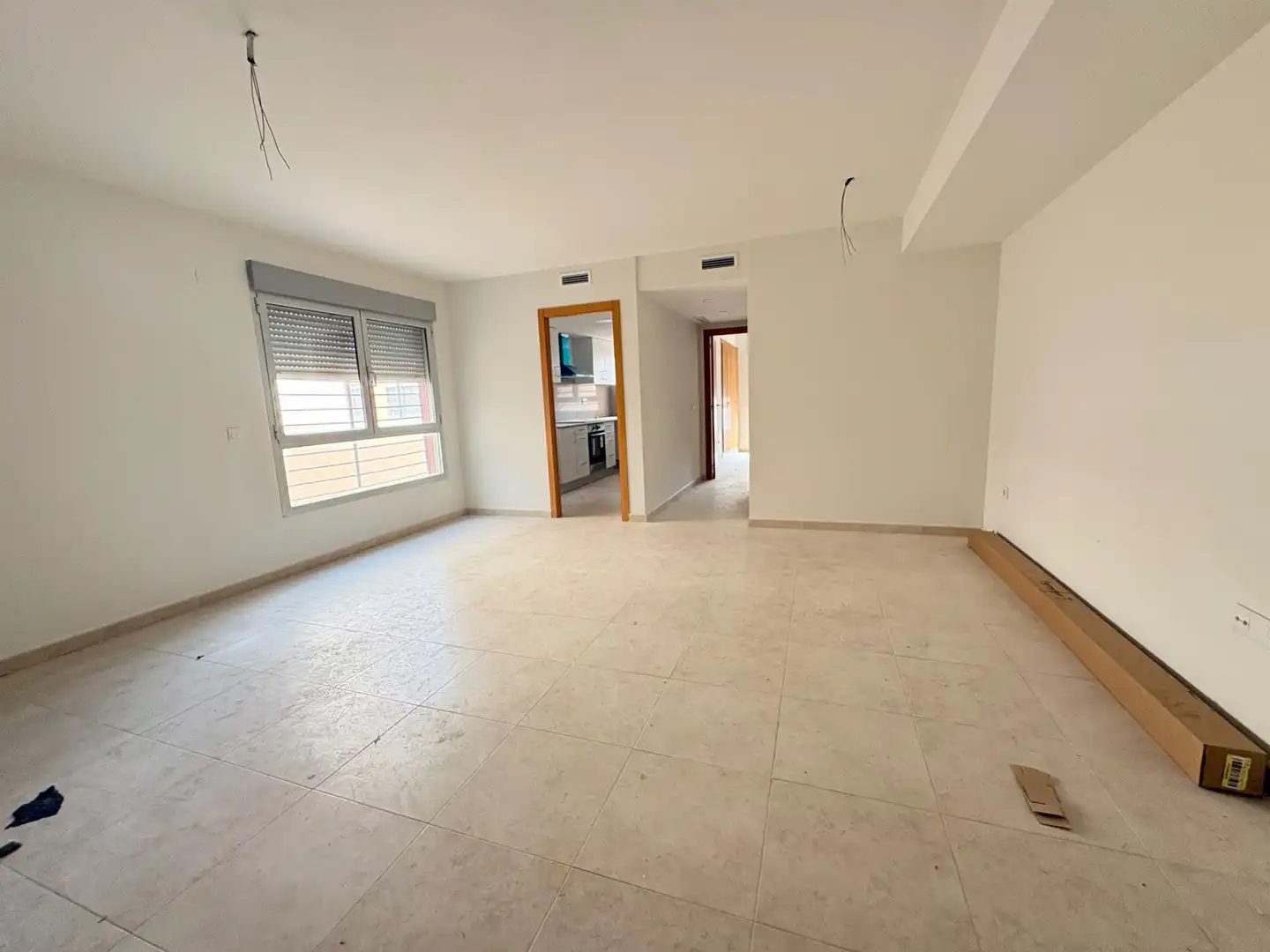Exterior view of Flat for sale in La Pobla Llarga  with Air Conditioner, Heating and Terrace