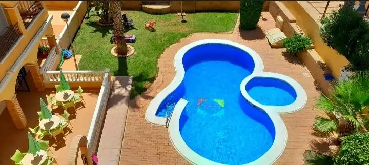Appartement compact avec terrasse à louer à Calle SURINAN 4, imagen 33
