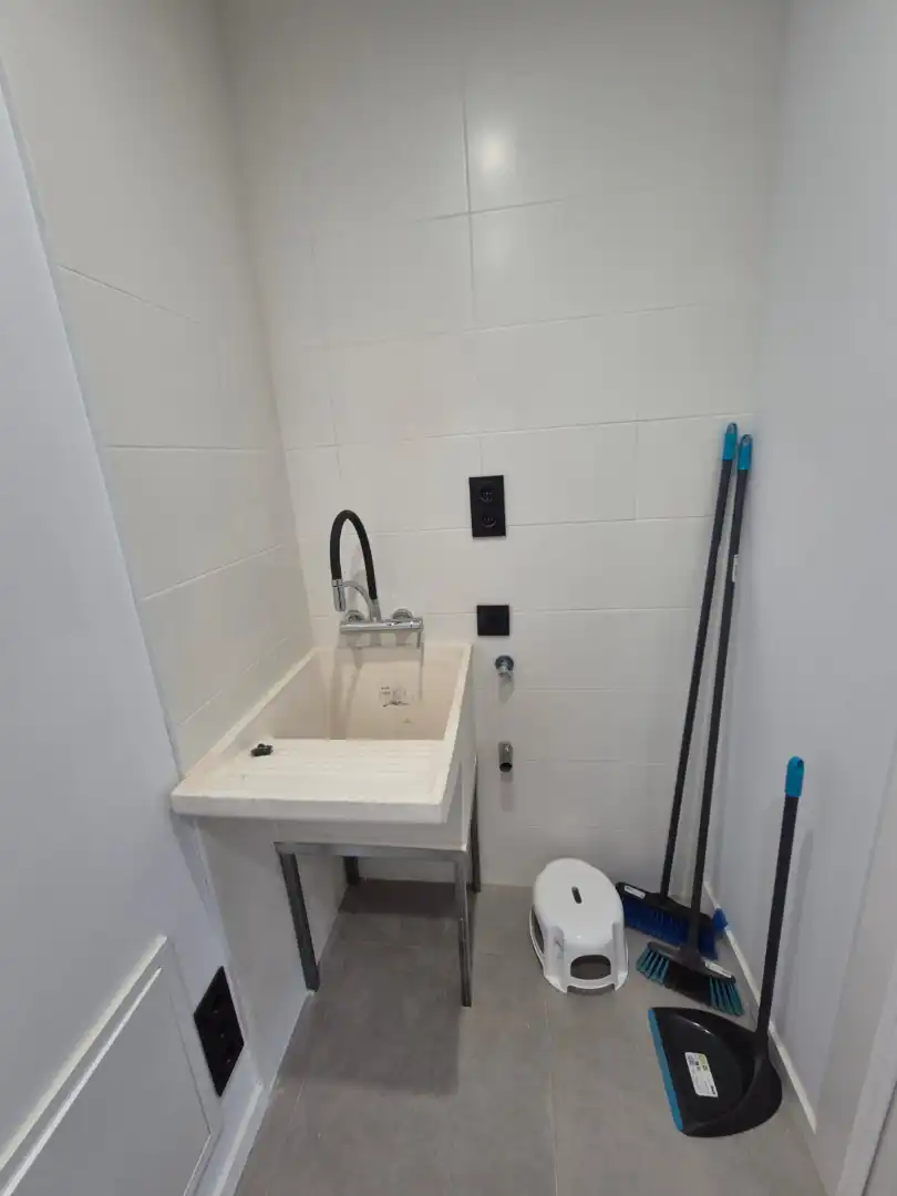 Badezimmer von Wohnung zur Miete in Santpedor mit Klimaanlage, Heizung und Parkett