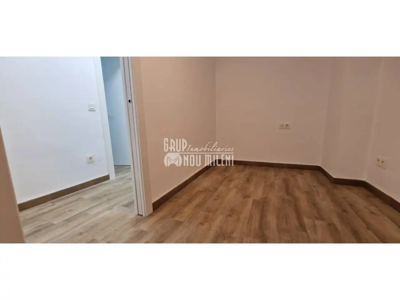 Habitación de Piso de alquiler en Catarroja con Terraza
