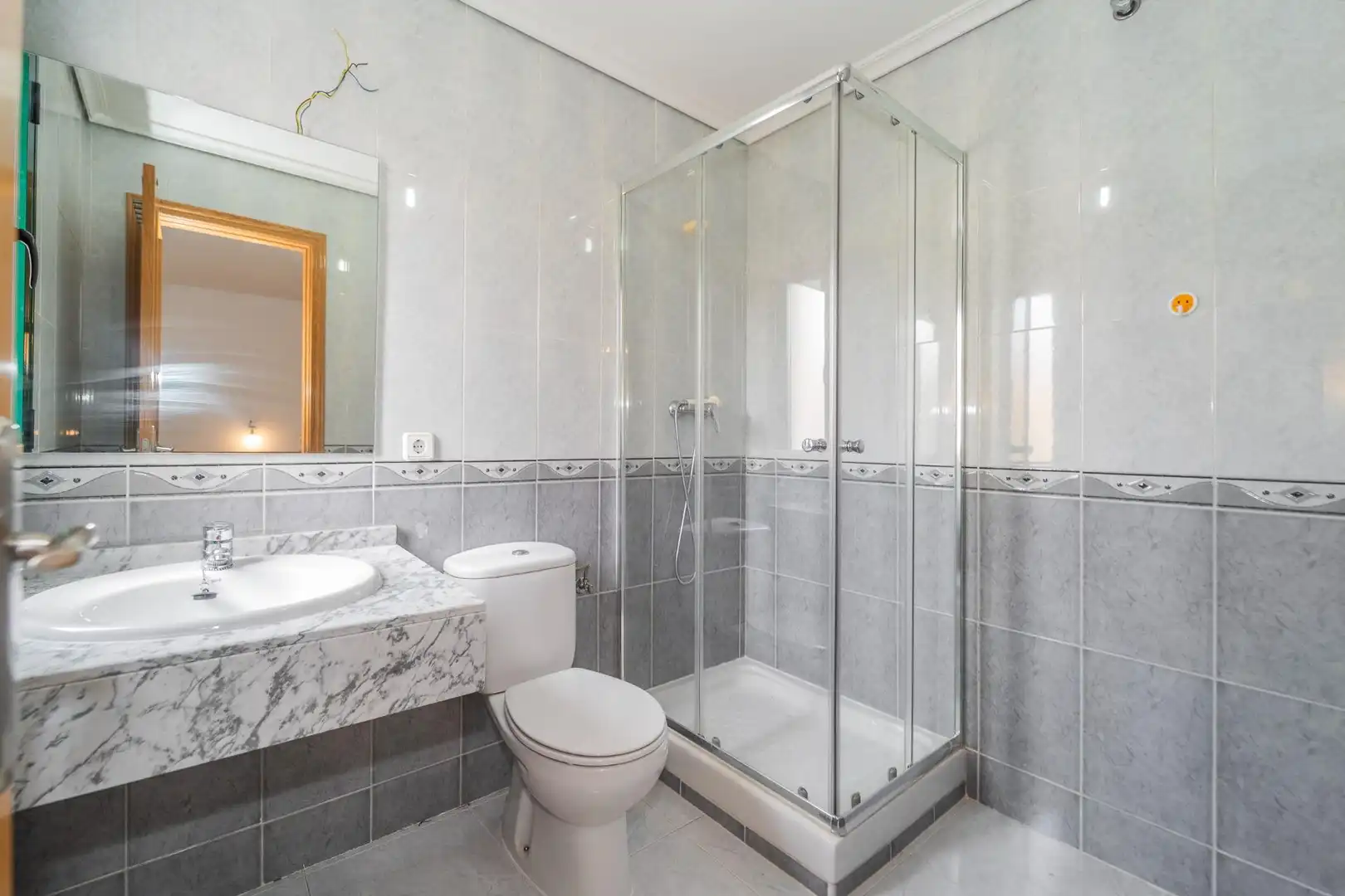 Baño de Casa adosada en venta en Magán con Aire acondicionado, Calefacción y Jardín privado