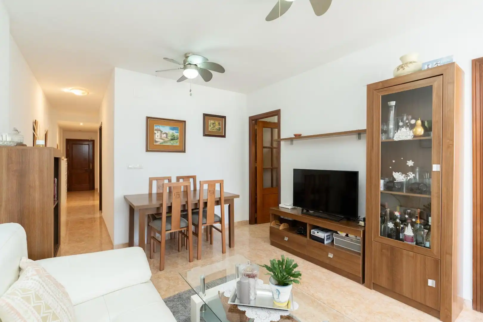 Sala de estar de Piso en venta en Gualchos con Terraza y Balcón