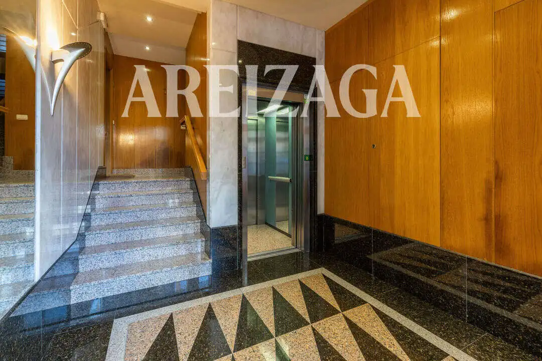 Pis en venda en Donostia - San Sebastián  amb Aire condicionat, Calefacció i Terrassa