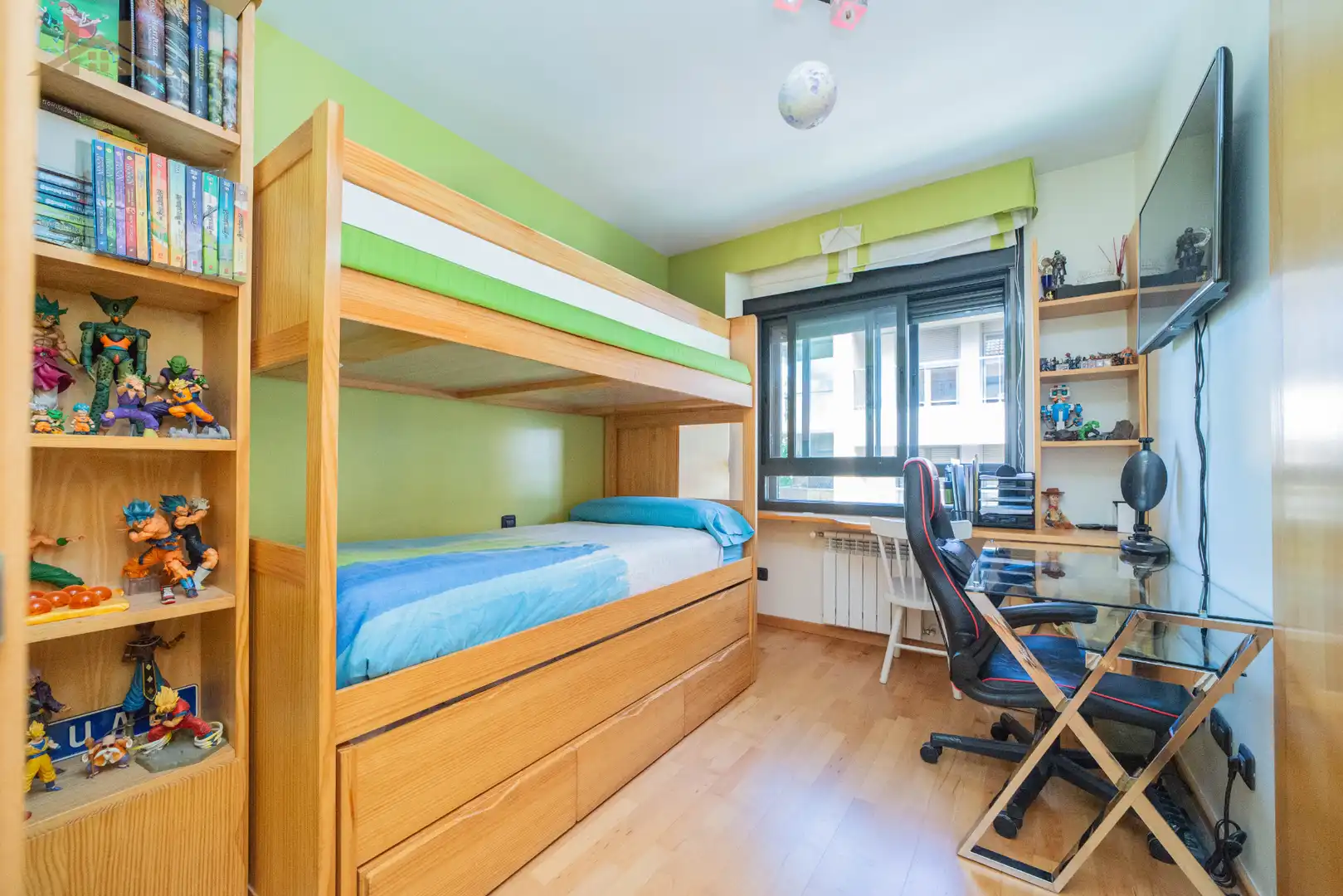 Bedroom of Flat for sale in Boadilla del Monte  with Air Conditioner, Heating and Terrace