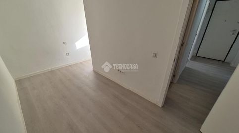 Foto 3 de Piso en venta en Los Rosales, Madrid Capital