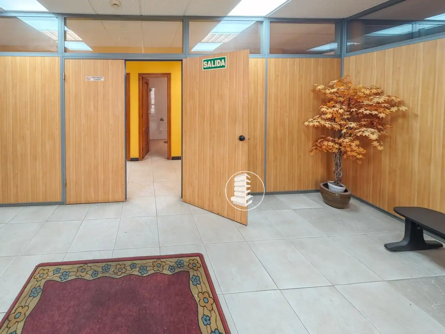Oficina en venta en El Rosario con Aire acondicionado