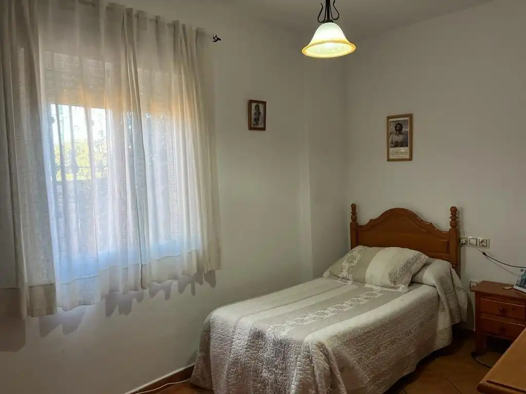 Habitación de Casa o chalet en venta en Chiclana de la Frontera con Jardín privado, Terraza y Trastero