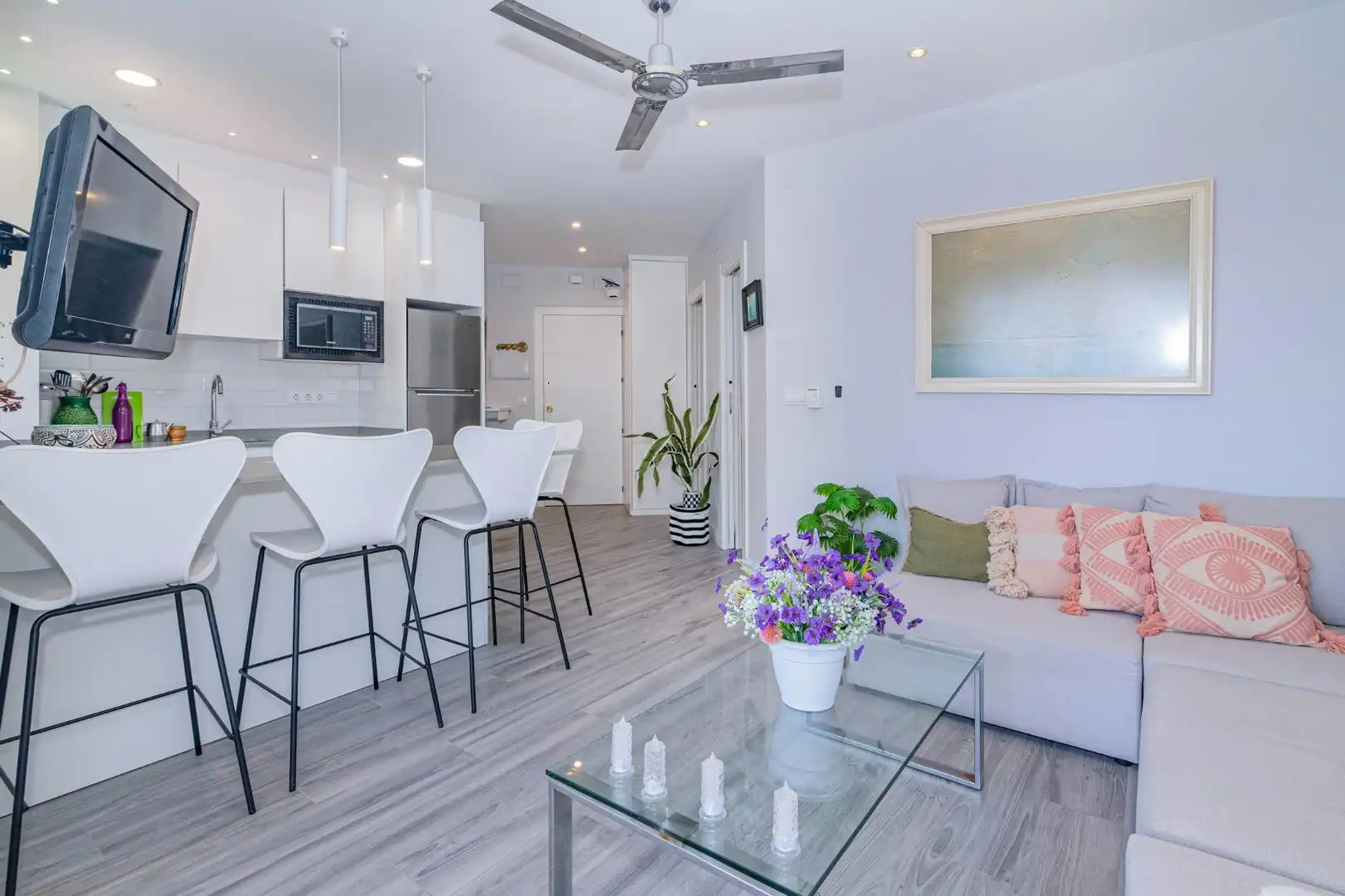 Apartamento con piscina en venta en Paseo REINA SOFIA 3, imagen 13