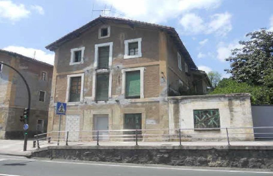 Exterior view of Building for sale in Amorebieta-Etxano