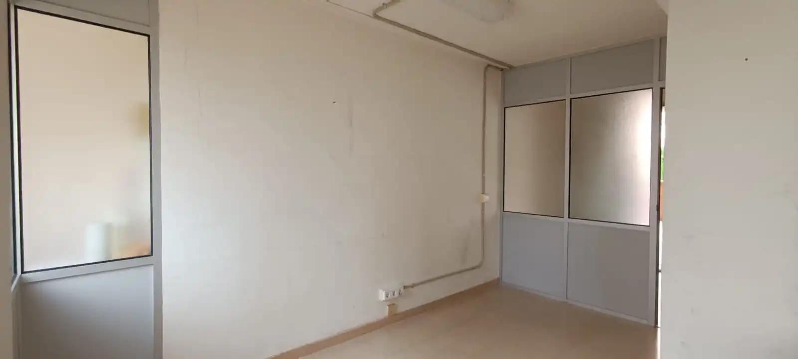 Local comercial en venta en Carrer Sant Esteve Sesrovires, imagen 5