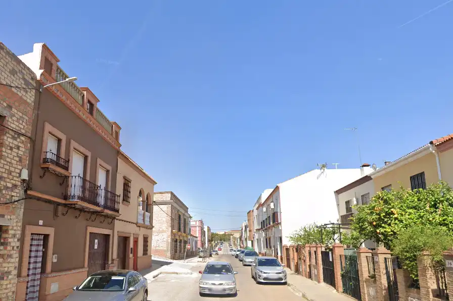 Adosado en venta en CL JAEN, imagen 2