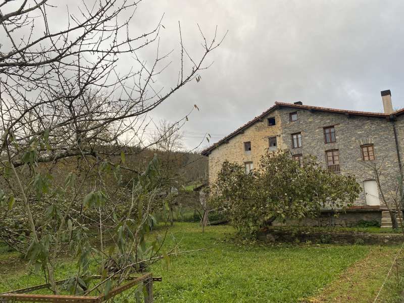 Außenansicht von Haus oder Chalet zum verkauf in Bergara