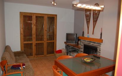 Living room of Flat for sale in Vall de Cardós  with Furnished, Washing machine and Balcony