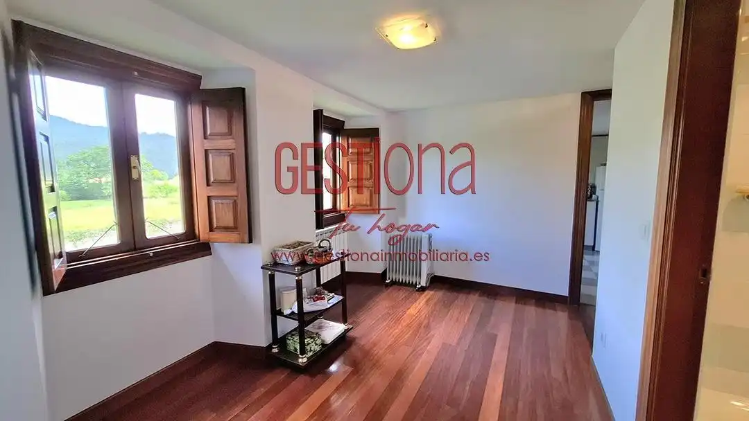 Casa adosada en venta en Solórzano, Cantabria