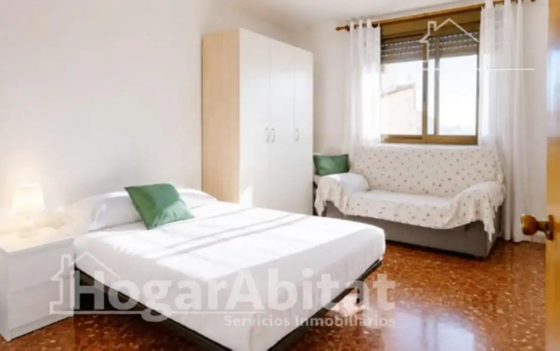 Penthouse with lift for sale in Avenida Doctor Clarà, imagen 5
